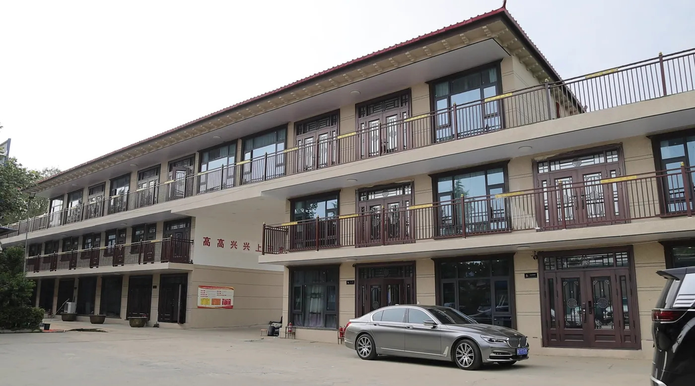 XL Amusement Ride team and office — the people behind the amusement ride factory in Zhengzhou, China (photo 11)