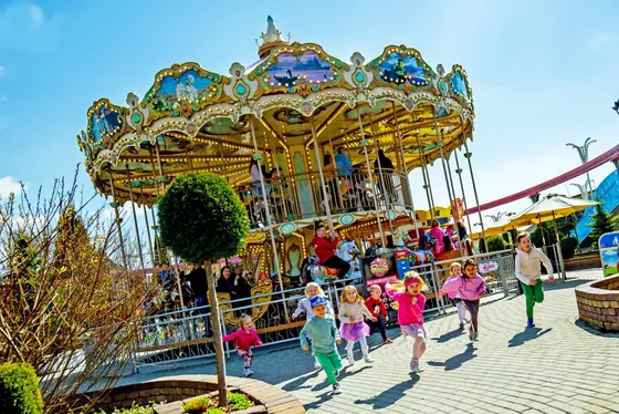 Carousel 10m52seats amusement ride for sale — manufactured by XL Rides (Henan Xinlong Amusement Equipment Co., Ltd.)