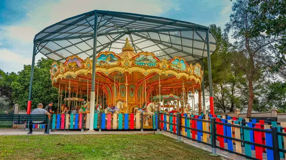 Carousel 11.5m, 48seats amusement ride for sale — manufactured by XL Rides (Henan Xinlong Amusement Equipment Co., Ltd.)