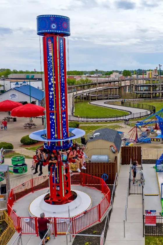 Drop Tower 12 Seats 13.5 m amusement ride — photo 6 by XL Amusement Ride factory