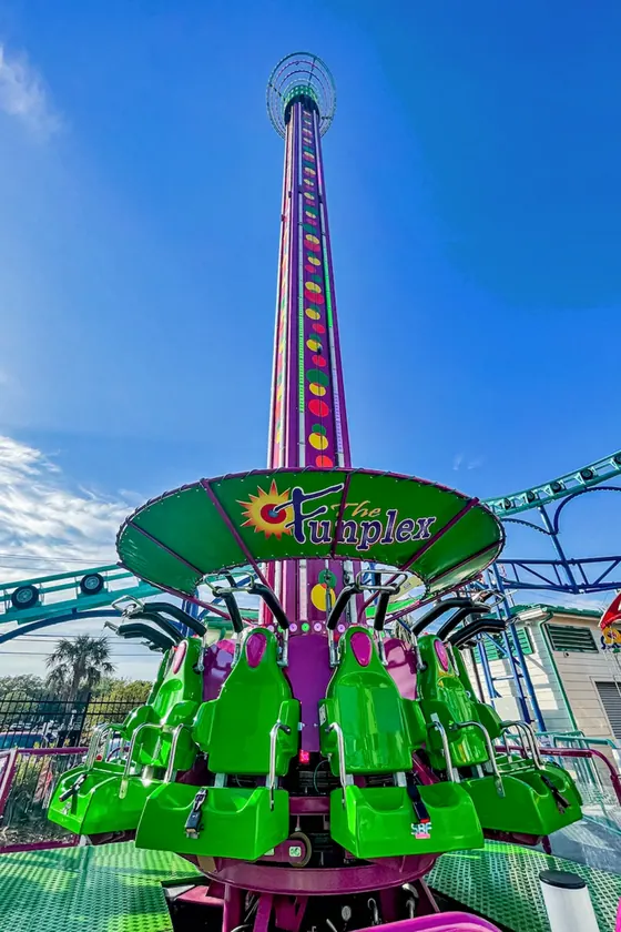 Drop Tower 12 Seats 9-12 m amusement ride — photo 4 by XL Amusement Ride factory