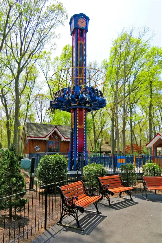 Drop Tower 12 Seats 9-12 m amusement ride — photo 6 by XL Amusement Ride factory