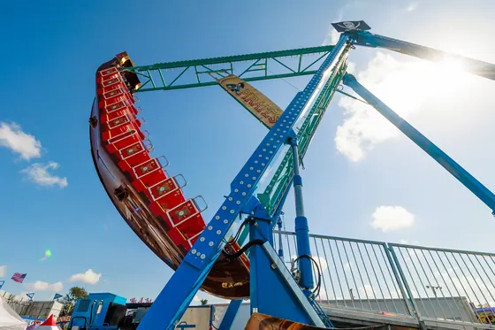 Pirate Ship Trailer-Mounted amusement ride — photo 4 by XL Amusement Ride factory