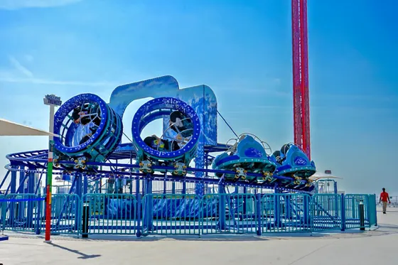3 Loop Mixed Spinning Coaster amusement ride — photo 4 by XL Amusement Ride factory