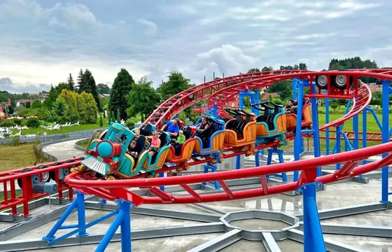 Family launch amusement ride — photo 4 by XL Amusement Ride factory