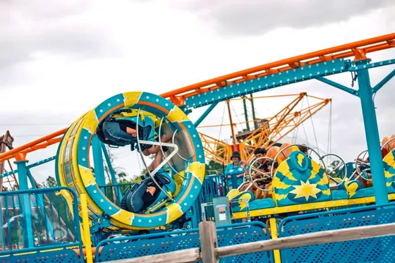 Mixed Spinning Coaster amusement ride — photo 5 by XL Amusement Ride factory
