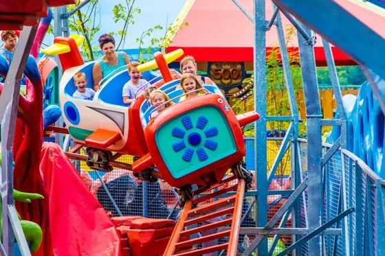 Triangle Coaster amusement ride — photo 3 by XL Amusement Ride factory