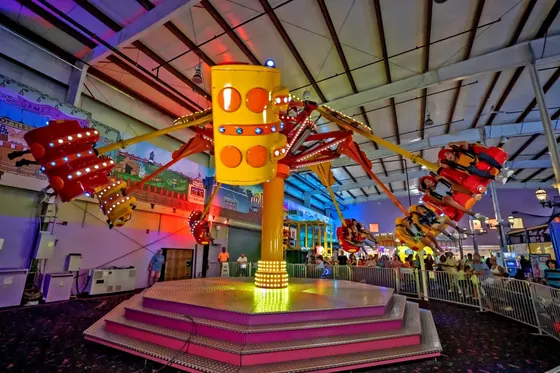 Airborne Shot amusement ride — photo 5 by XL Amusement Ride factory