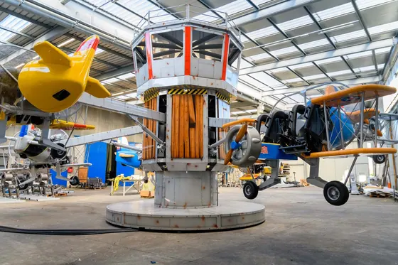 Enjoy The Flight amusement ride — photo 5 by XL Amusement Ride factory