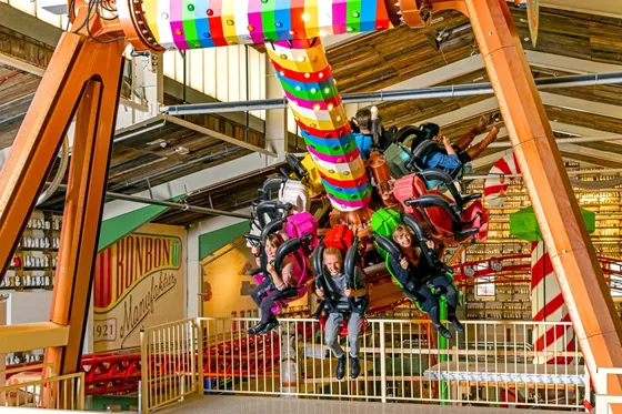 Minidanceparty8-120° amusement ride — photo 4 by XL Amusement Ride factory