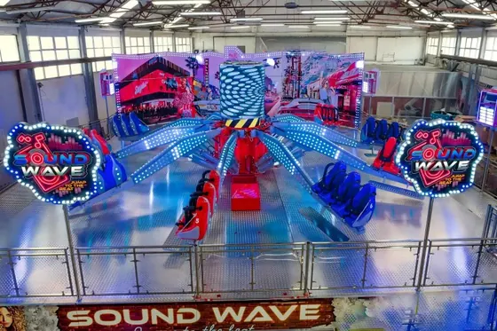 SUPERJUMpERTRAILER MOUNTED amusement ride — photo 6 by XL Amusement Ride factory