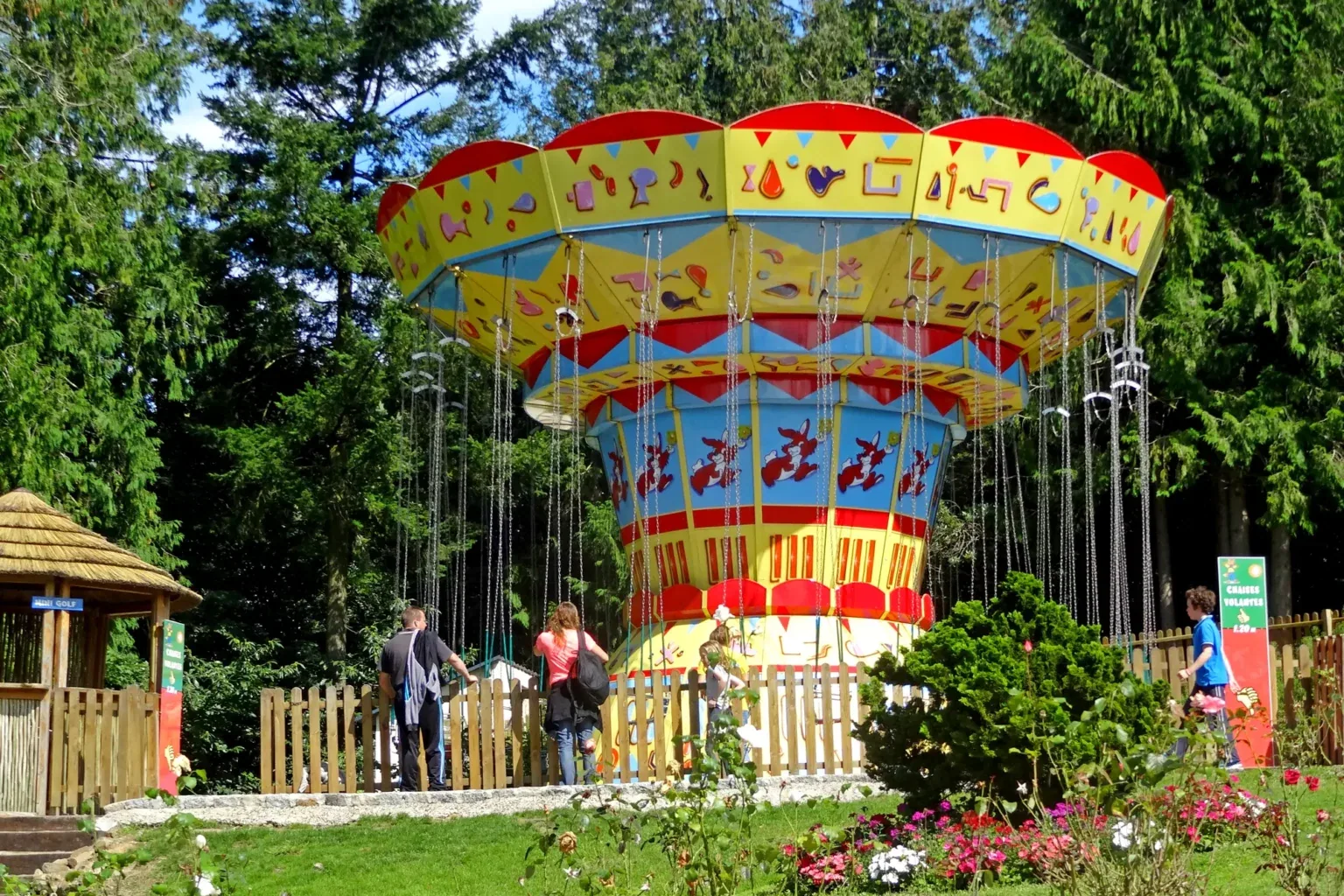 FAMILY SWING — Mayatnik va charch pallalar ride for sale from XL Rides amusement ride manufacturer, China