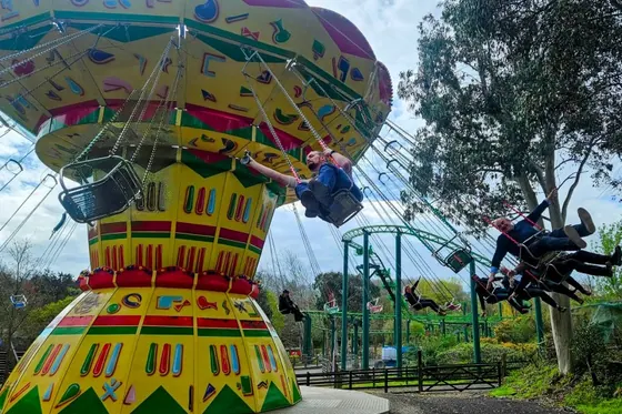 Flying Chair 2 amusement ride for sale — manufactured by XL Rides (Henan Xinlong Amusement Equipment Co., Ltd.)