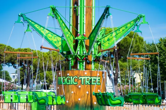 Swing Tower 9M amusement ride — photo 6 by XL Amusement Ride factory