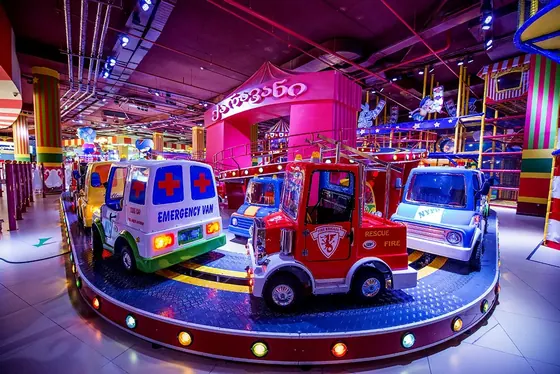 Tour de Paris amusement ride — photo 3 by XL Amusement Ride factory