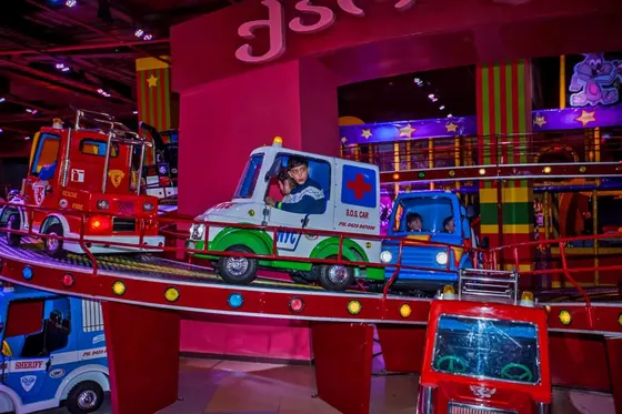 Tour de Paris amusement ride — photo 6 by XL Amusement Ride factory