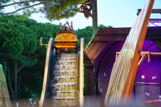 FLUME RIDE amusement ride — photo 6 by XL Rides factory